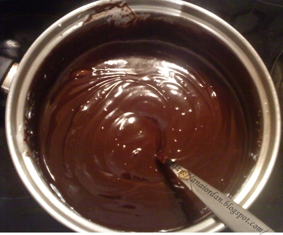 Trufe de ciocolata neagra si alba