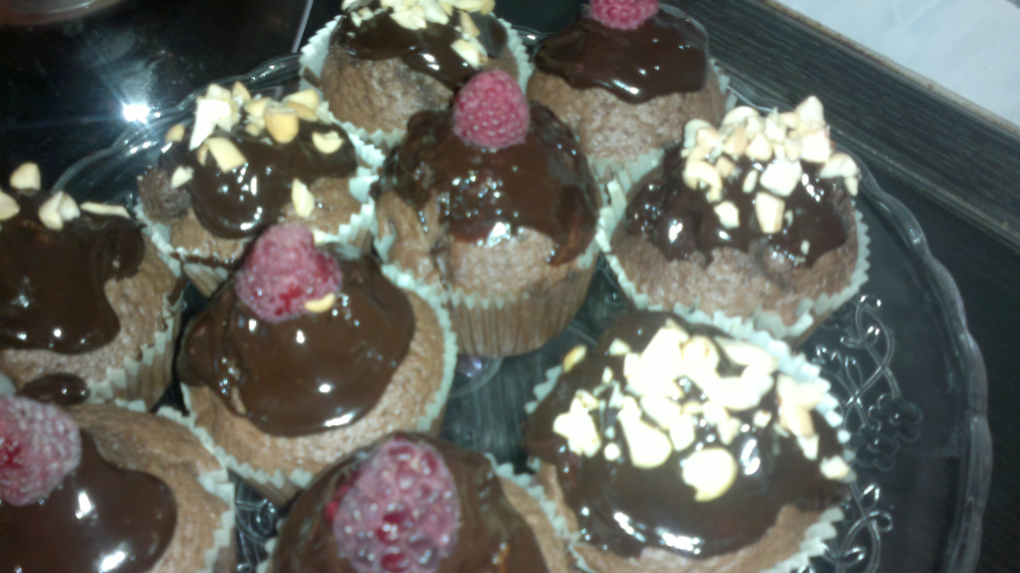 Cupcakes brownies cu zmeura si ciocolata