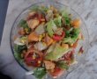 Salata racoroasa cu piersici-1