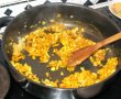 Curry de casă cu orez basmati și curcan-1