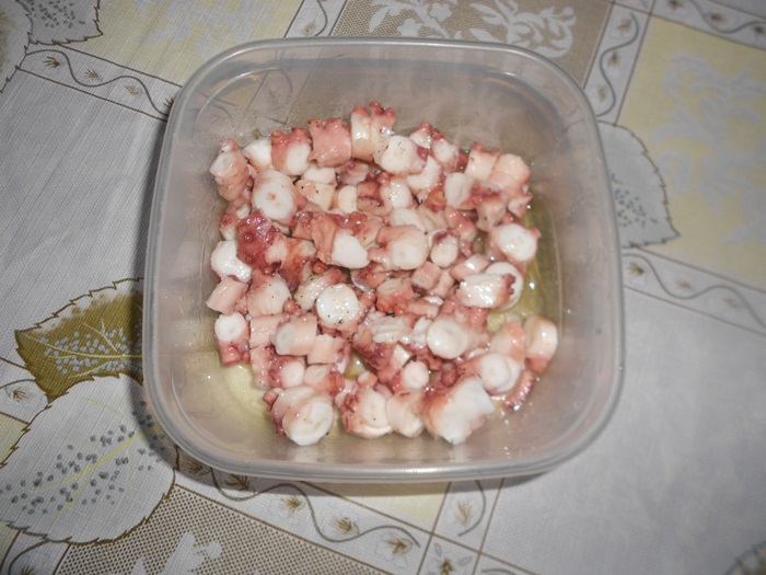 Salata de cartofi cu caracatita