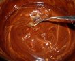 Rulada de ciocolata cu branza dulce si zmeura-12