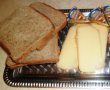 Sandwich-uri cu cascaval de la Delaco in aluat de snitele-1