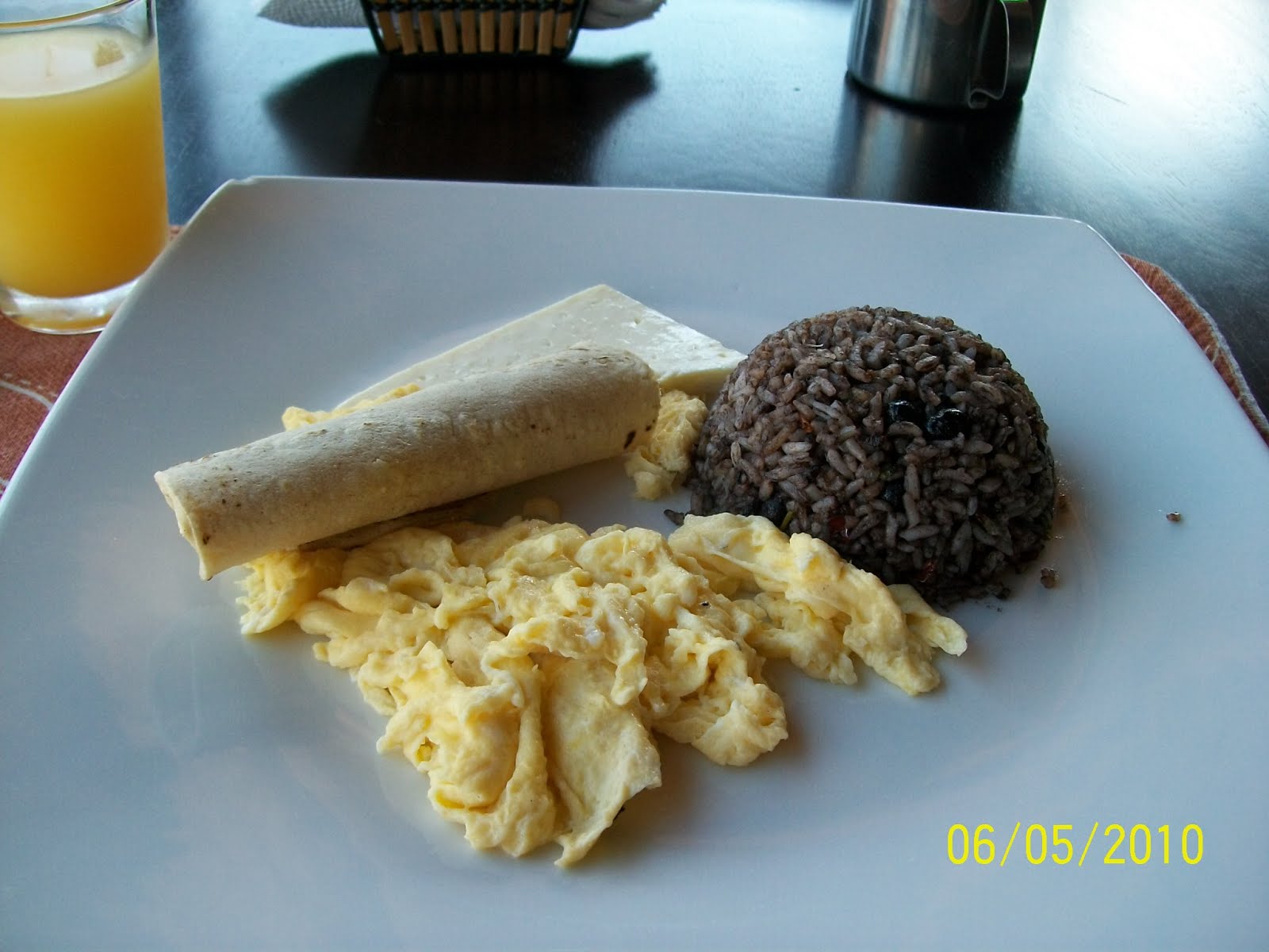 Mic dejun costarican