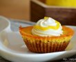 Mini lemon curd cheesecakes-1