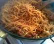 Spaghete cu sos Ragu-1