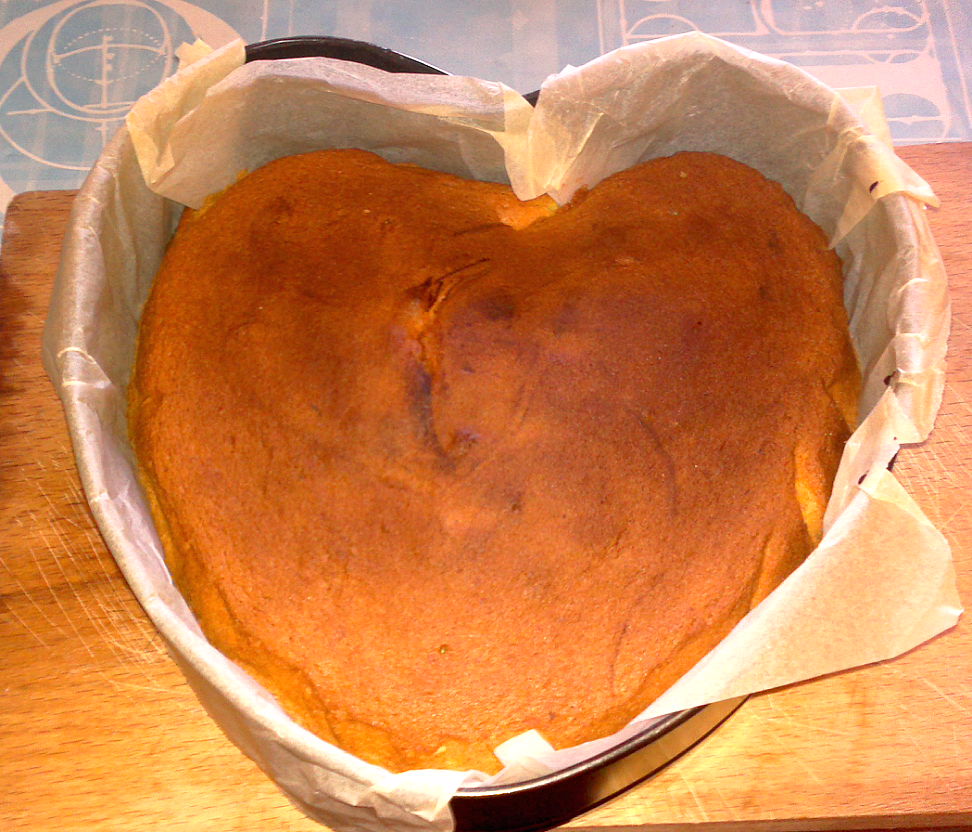 Tort inima de capsuni (fara lapte)