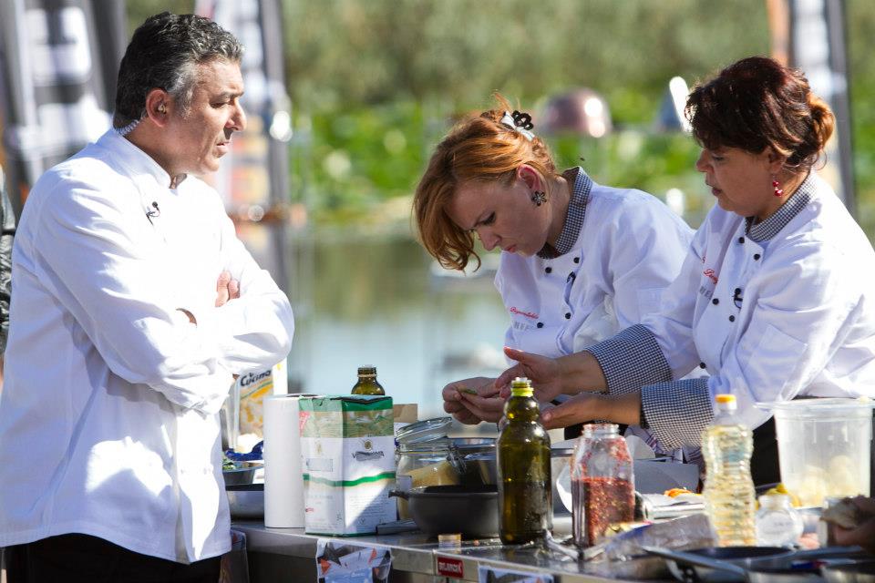Juriul concursului Reteta anului 2012 are ca guest star pe Dana Dogantekin, cu care v-ati intilnit in showul  Top Chef!