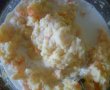 Gulas de vita cu piure pufos de cartofi si morcovi-2