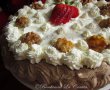 Tort Pavlova, cu nuci caramelizate-2