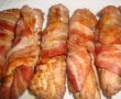 Pui file invelit in bacon-2