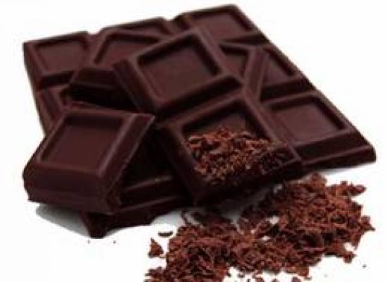 10 motive sa mananci ciocolata