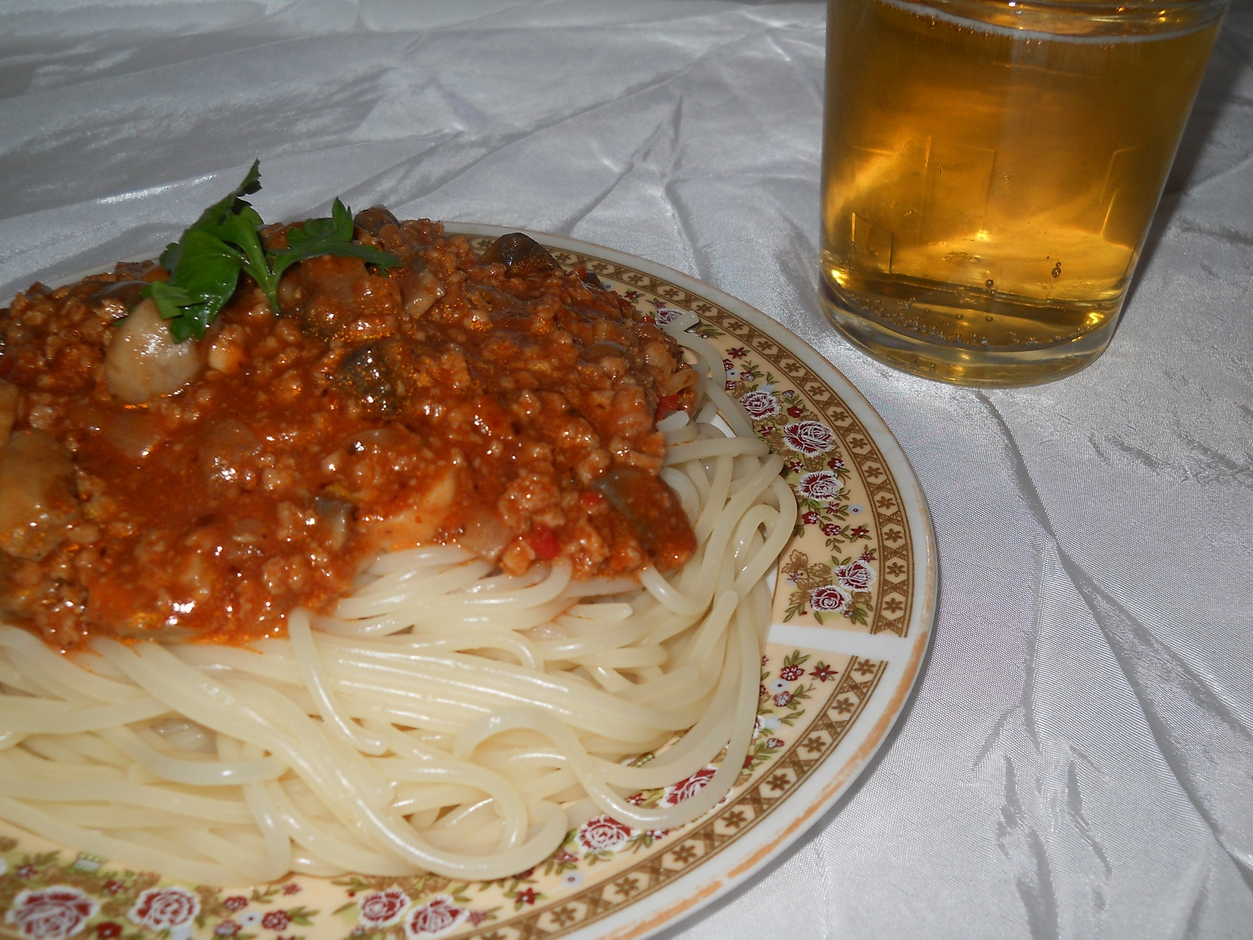 Spaghete cu soia si siuperci