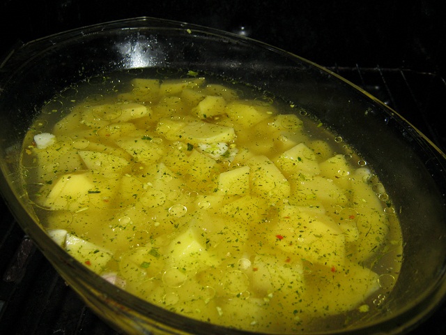 File de peste pe cartofi la cuptor (malasorca)