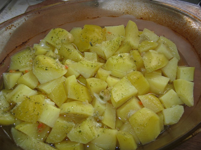 File de peste pe cartofi la cuptor (malasorca)