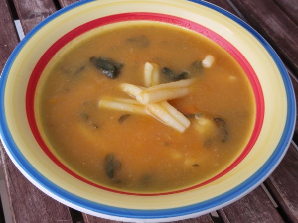 Supa-crema de legume cu spanac si paste