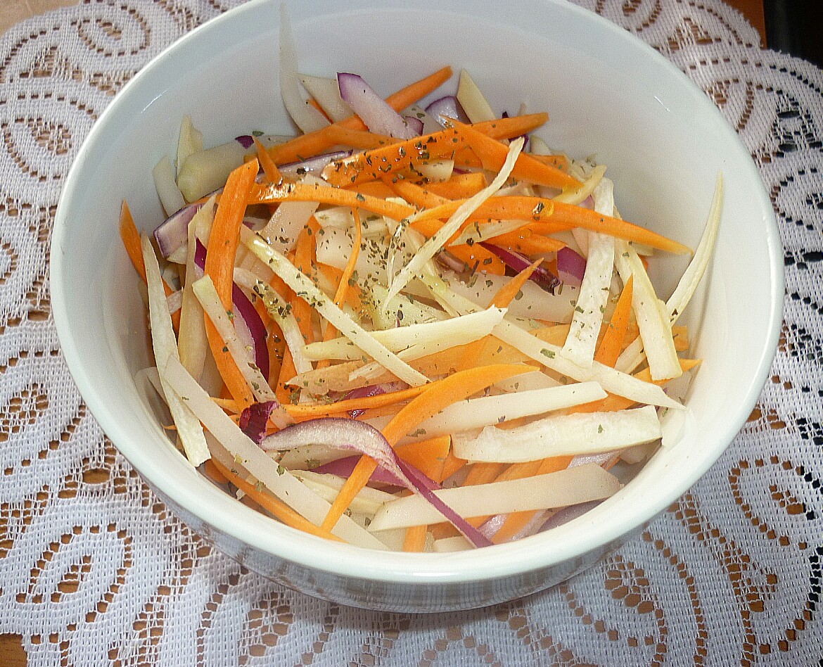 Salata de gulii cu morcovi