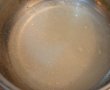 Tort cu crema de iaurt si capsuni-5