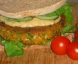 Hamburger vegetarian de linte si quinoa-0
