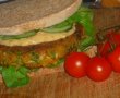 Hamburger vegetarian de linte si quinoa-1
