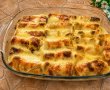 Clatite cu branza dulce, stafide si smantana la cuptor-7