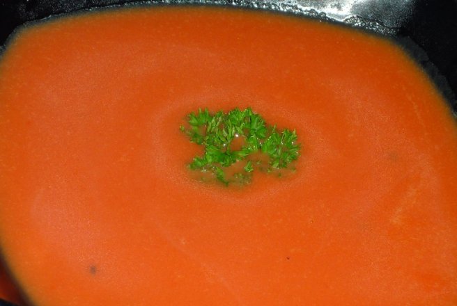 Supa crema de sfecla rosie si cartof