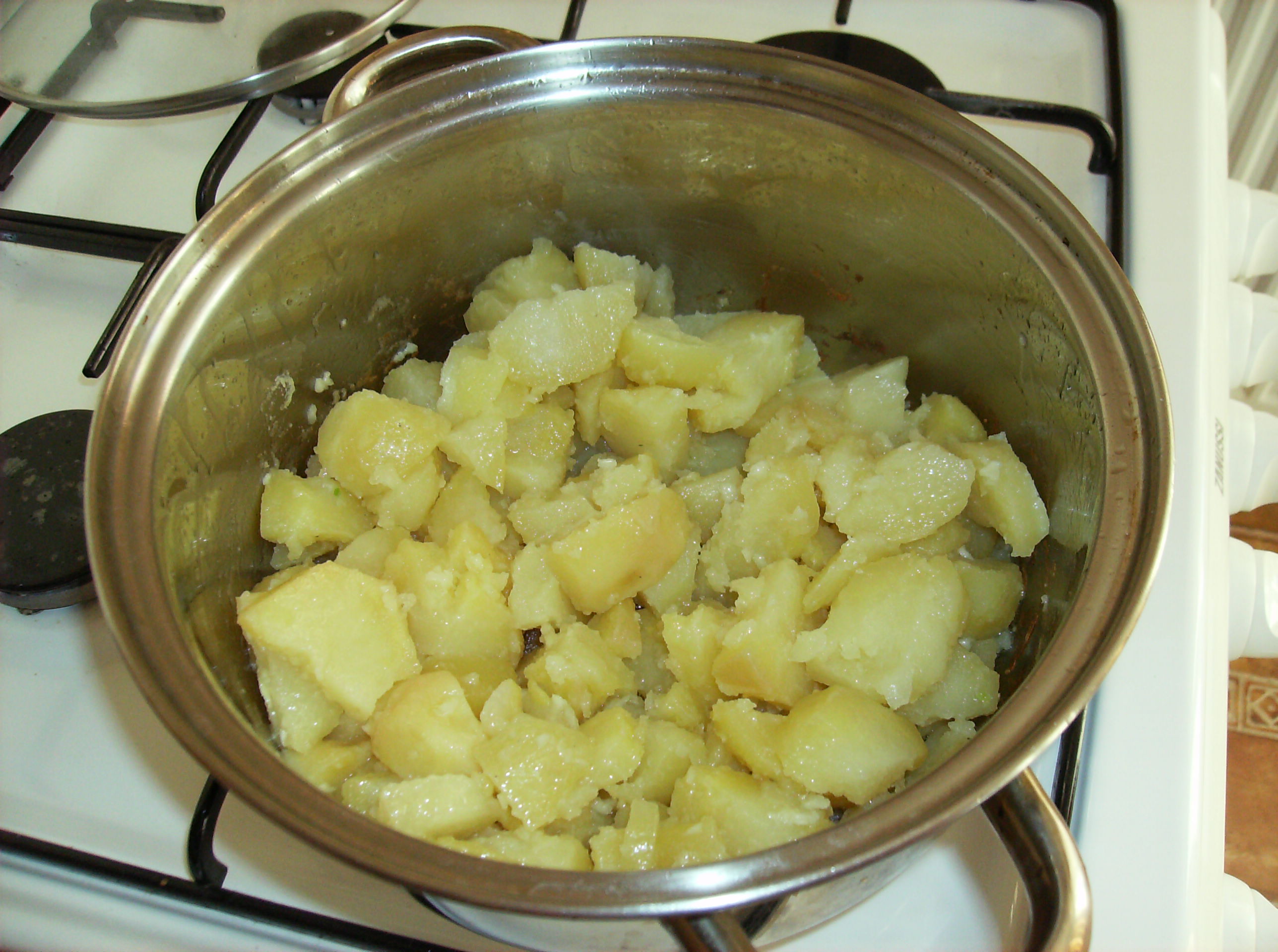 Salata de varza si cartofi