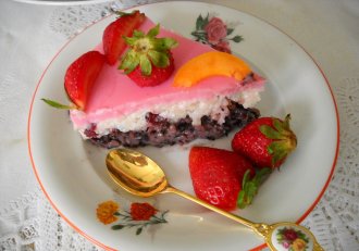 Tort de orez negru
