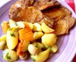 Prânzul de Duminică- Ceafă de porc cu cartofi noi şi ciuperci la cuptor-1