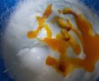 Guguluf cu crema de iaurt si cirese amare-1