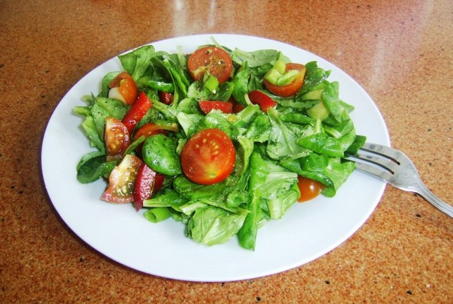 Salata de valeriana