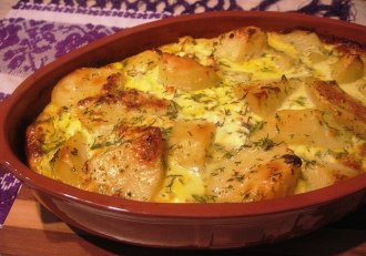 Reteta de budinca de cartofi cu branza si smantana, gratinata si delicioasa