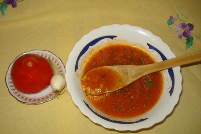 Supa de rosii cu cus-cus