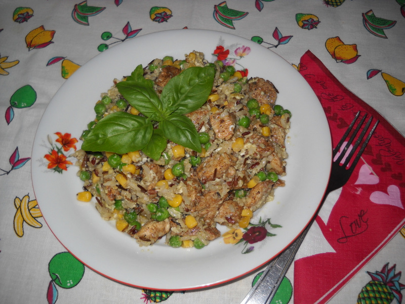 Salata de pui cu mix de orez