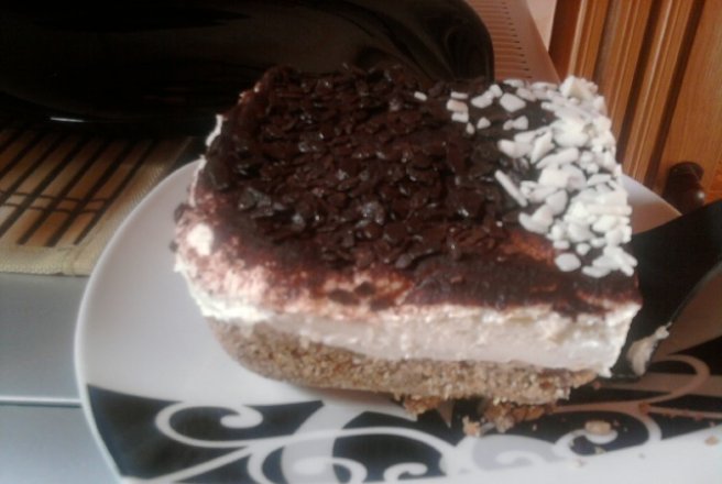 Cheesecake cu ciocolata alba