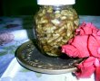 Nuca cu miere de albine-2