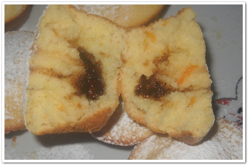 Muffins cu portocale