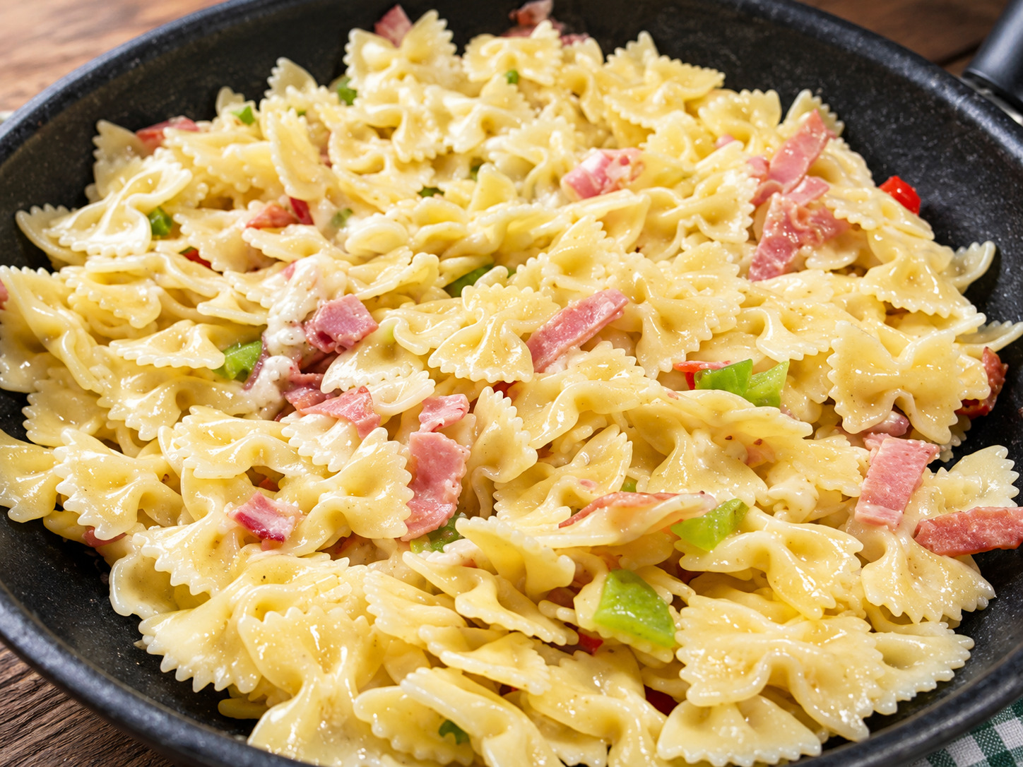 Farfalle la tigaie