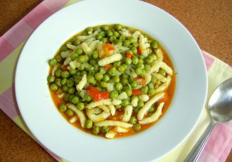 Mancarica de mazare cu spätzle
