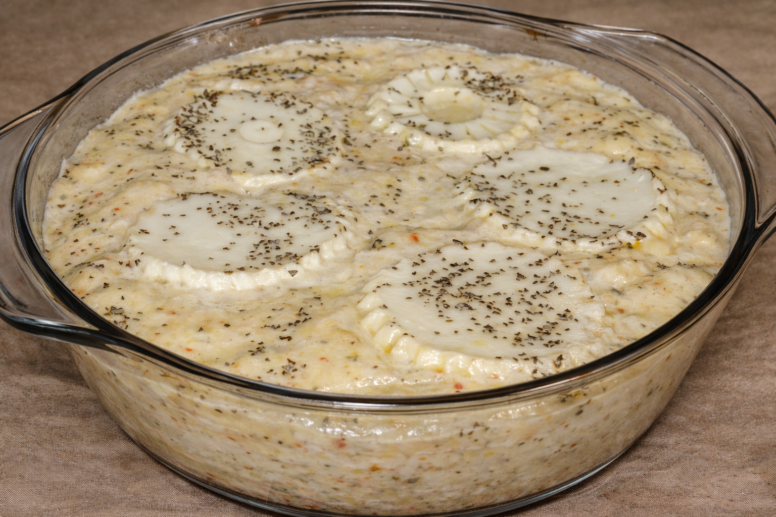 Cartofi gratinati