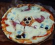 Pizza cu muschi file si masline-6