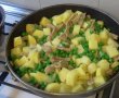 Mancarica din muschi de vita cu mazare si cartofi-4