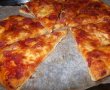 Pizza salami-3