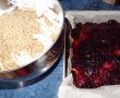 Desert prajitura cu dulceata de prune si bezea cu nuca-3