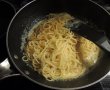 Spaghete carbonara, reţetă adaptata-6