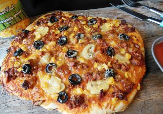 Pizza cu ton