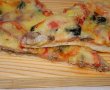Pizza cu sardine si hering afumat-15