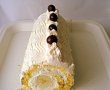 Rulada cu crema de branza si banane-0