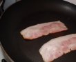 Sandvis cu bacon prajit-0