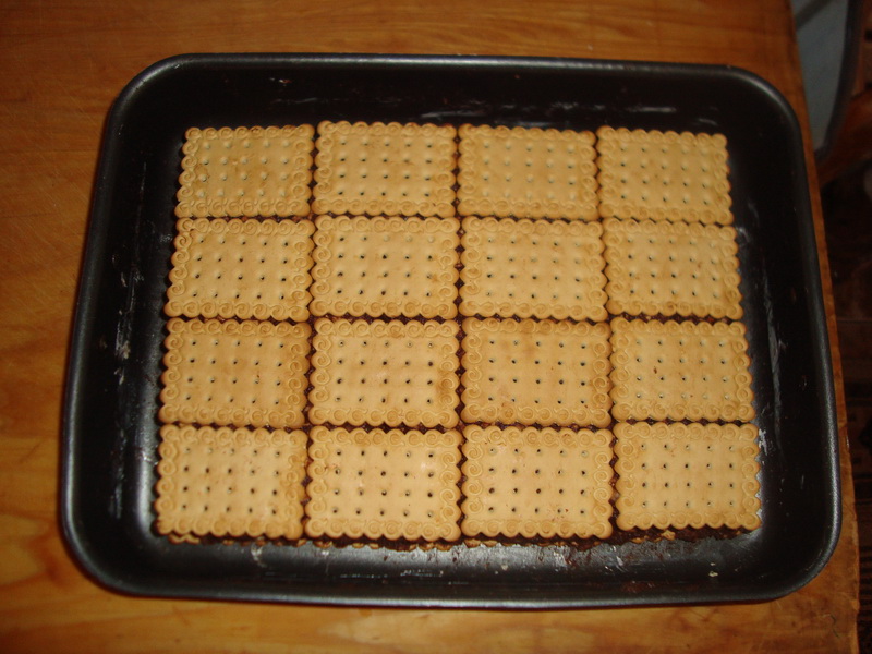 Desert cuburi din biscuiti